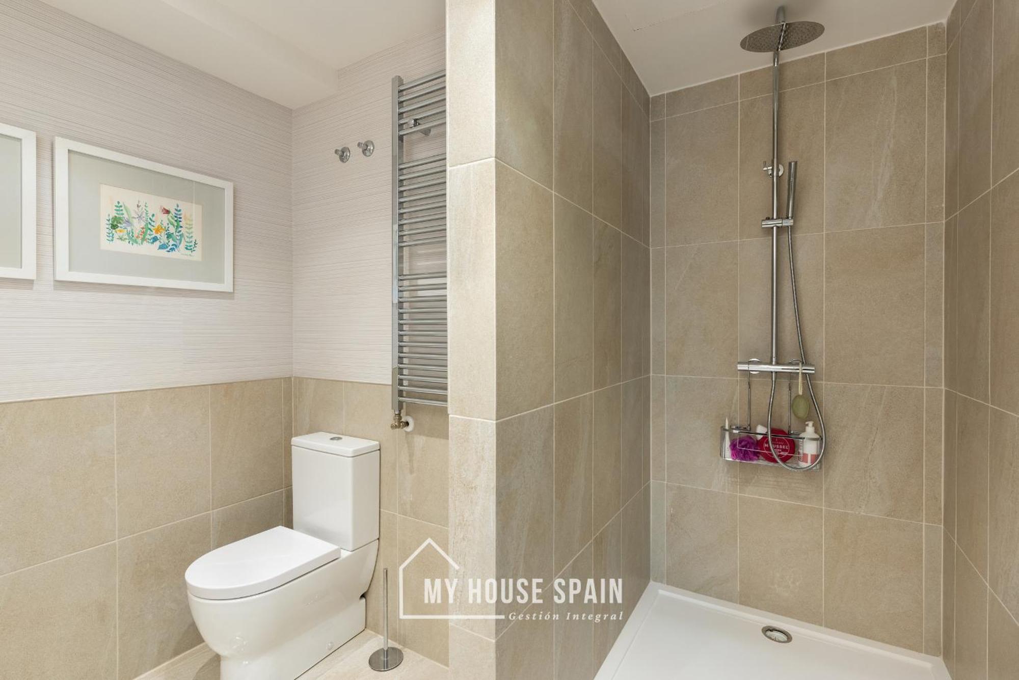 Myhousespain - Centrico Piso Junto A La Playa * Gijon