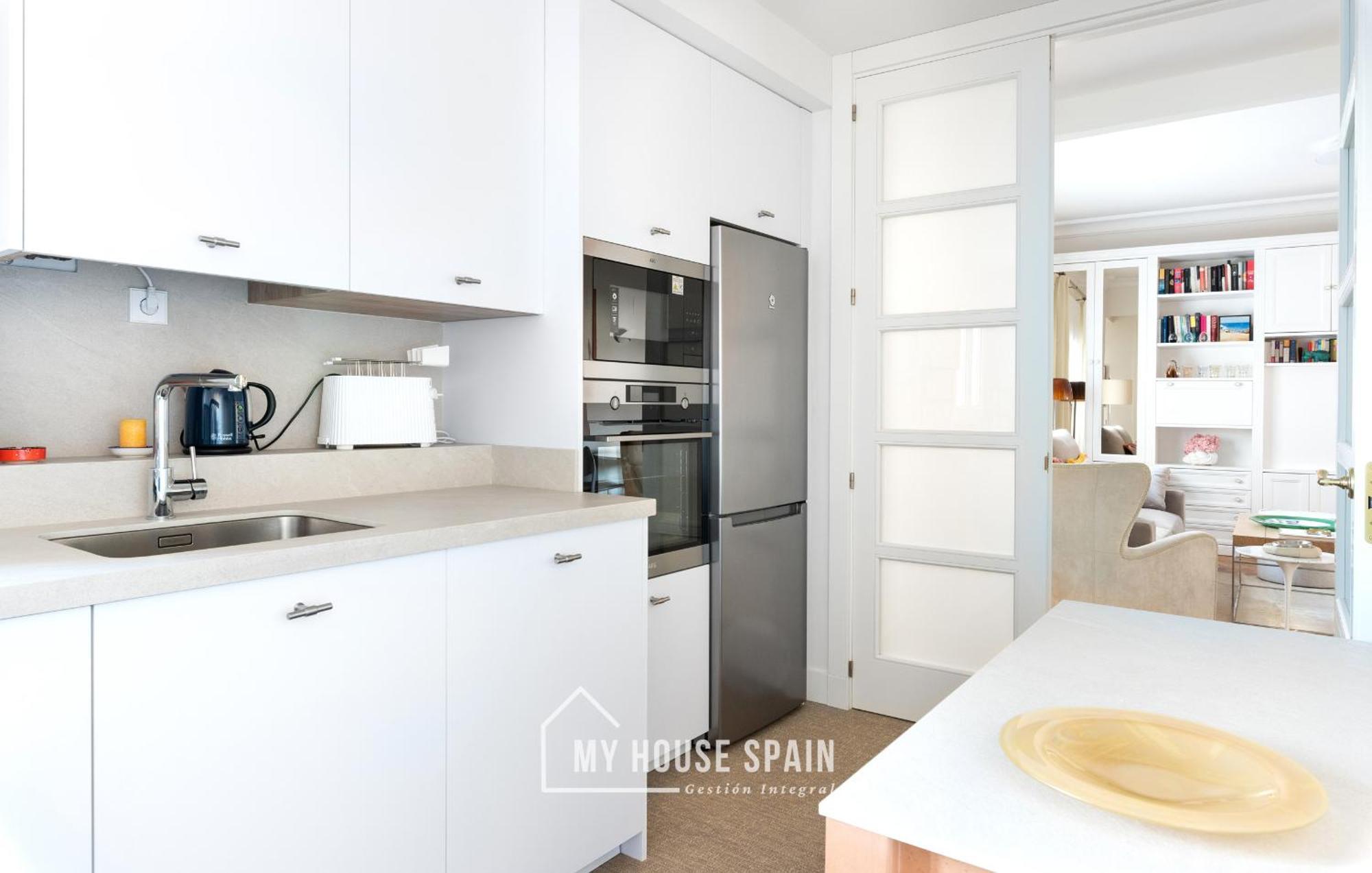 Myhousespain - Centrico Piso Junto A La Playa Gijon